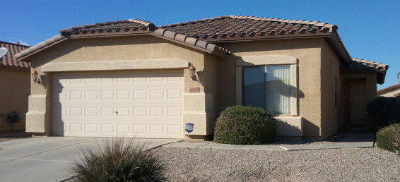 Spacious greatroom in this Maricopa Arizona home in the community of Rancho El Dorado.
