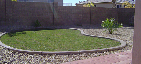 This North Phoenix rental home in Eagle Ridge is only minutes from the Wet n Wild water park.