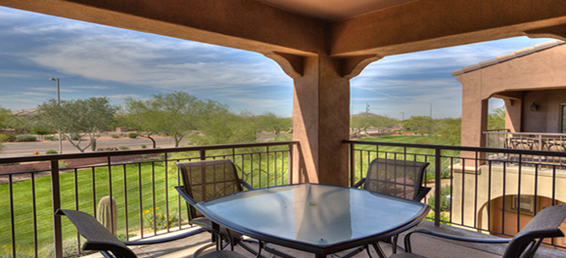 This Villages At Aviano Desert Ridge rental unit is a very well priced Villages at Aviano townhome for sale in Desert Ridge.