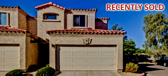 This is a 3 bedroom North Phoenix townhome for sale with a greatroom floor plan.