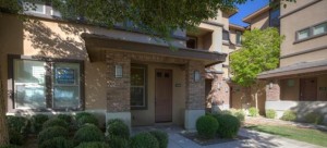 This is a very nice Desert Ridge area townhome condo for sale located in North Phoenix.